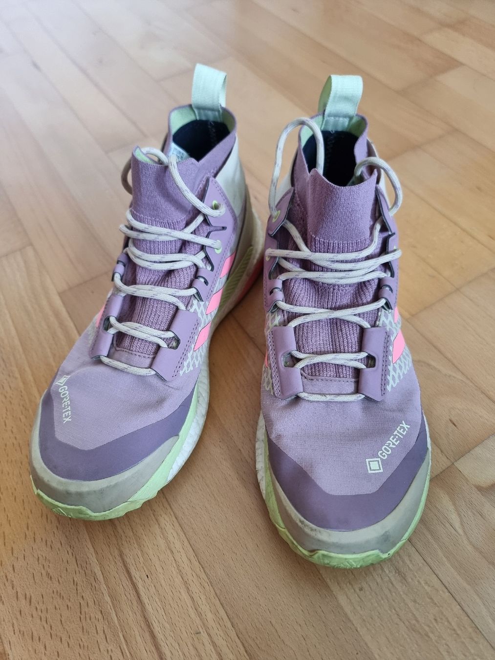Scarpe da uomo: Wanderschuh Terrex Gore-Tex 345 Gr. 42 – Usato da Bern venduto da ali_prv7