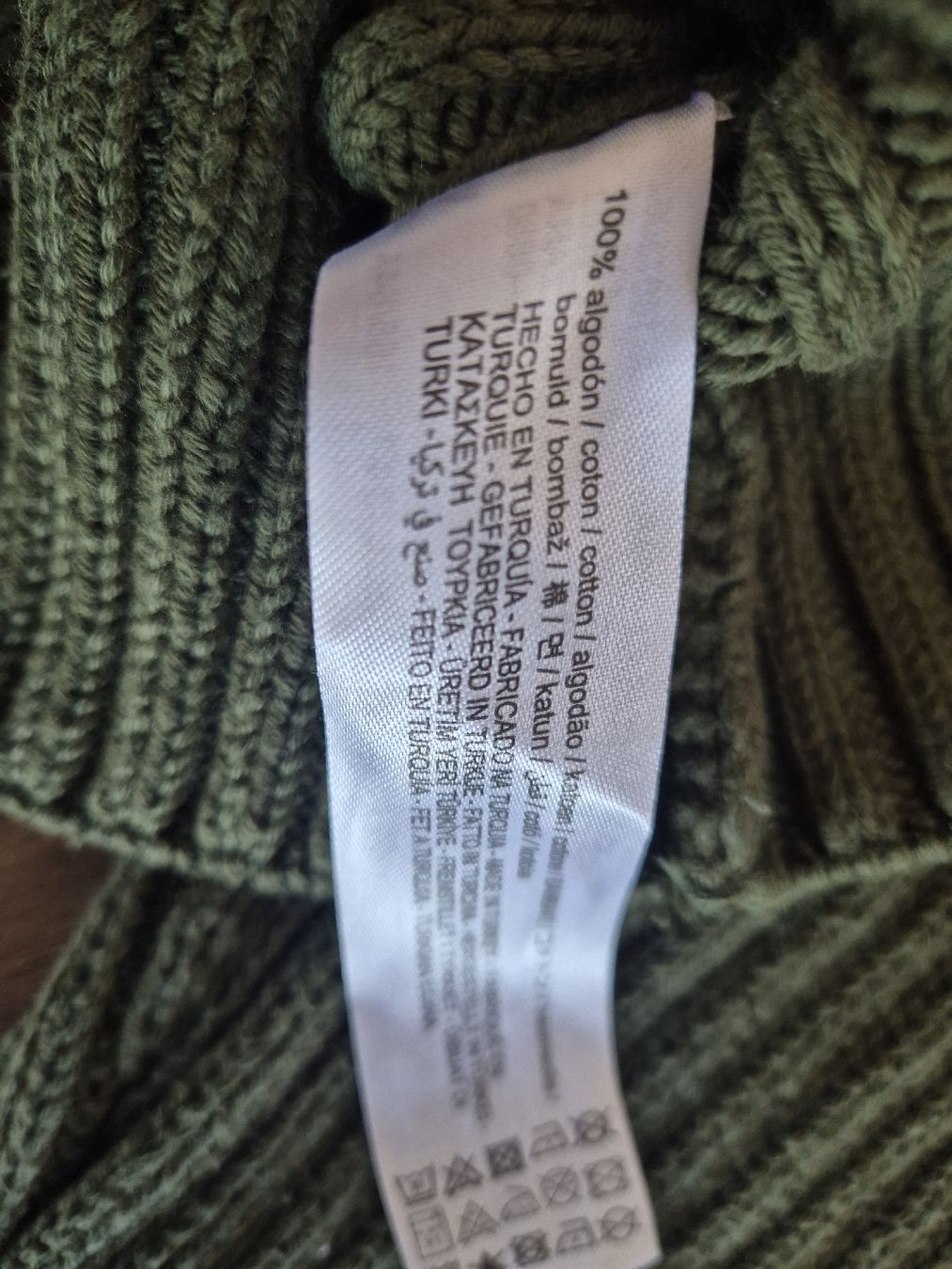 Zara Maglioni & Felpe: Zara Strickpullover, olivgrün, Grösse S – Nuovo (secondo la descrizione) da Unterägeri venduto da Idecurtins 2
