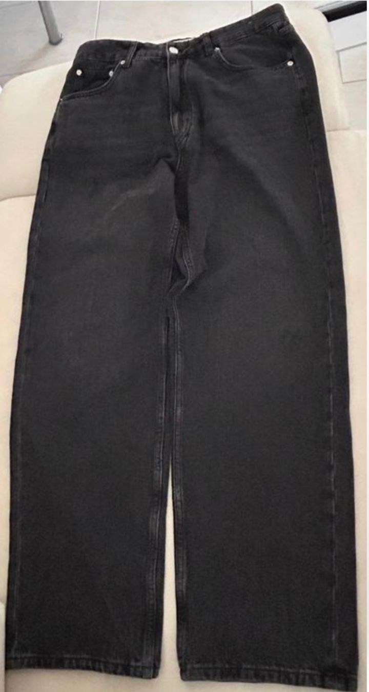 Pull&Bear Pantaloni: Pull&Bear baggy fit hose – Nuovo (secondo la descrizione) da Freienbach venduto da mar_rvc6
