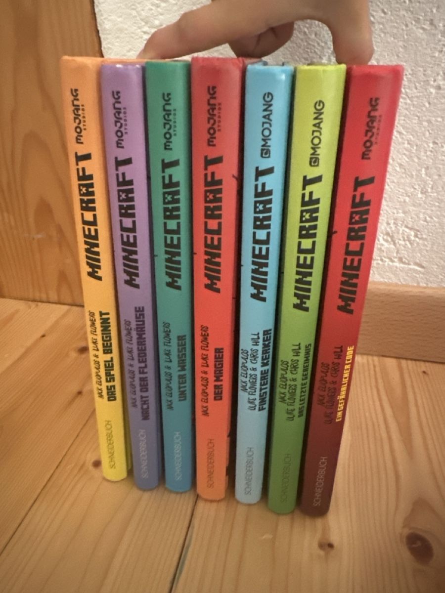 Livres: 7 Minecraft Bücher – D'occasion à Bazenheid par Merlotscha 2