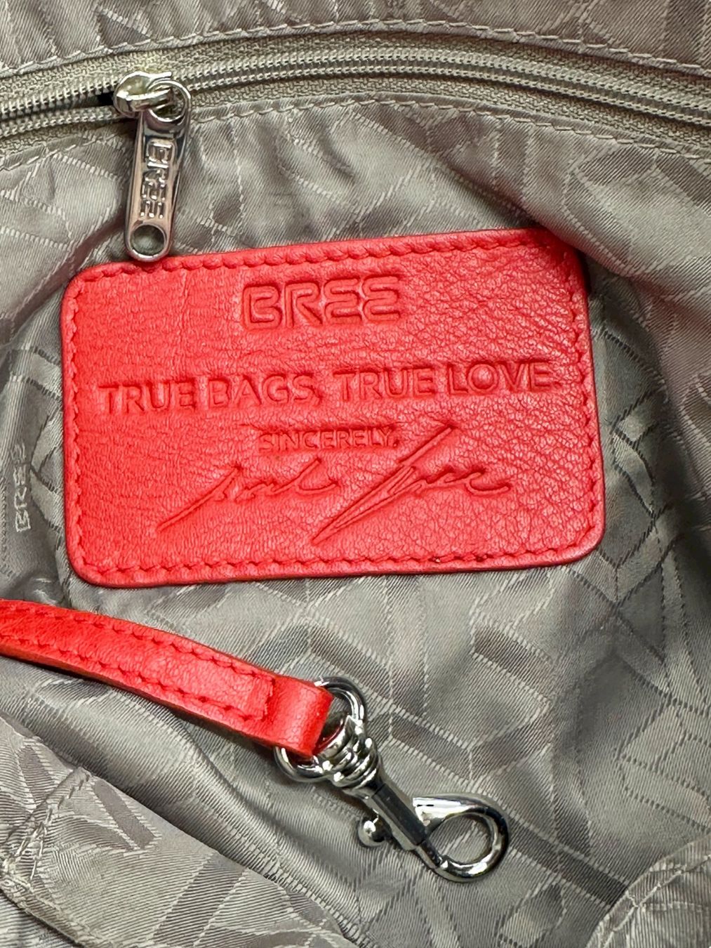 Bree Sacs femmes: Sac à main BREE en cuir véritable rouge – D'occasion à Morges par DidisLuxeFinds 1