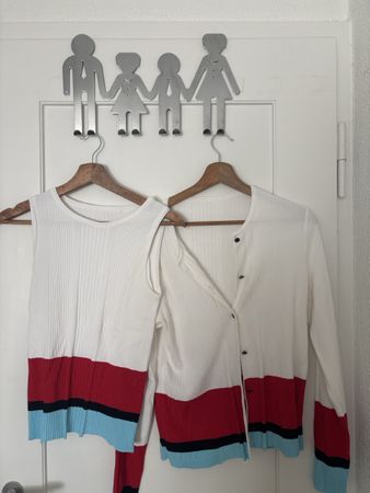 Marc Cain Strickset Gr. N4 Farbe Weiss/Rot Frühling/So