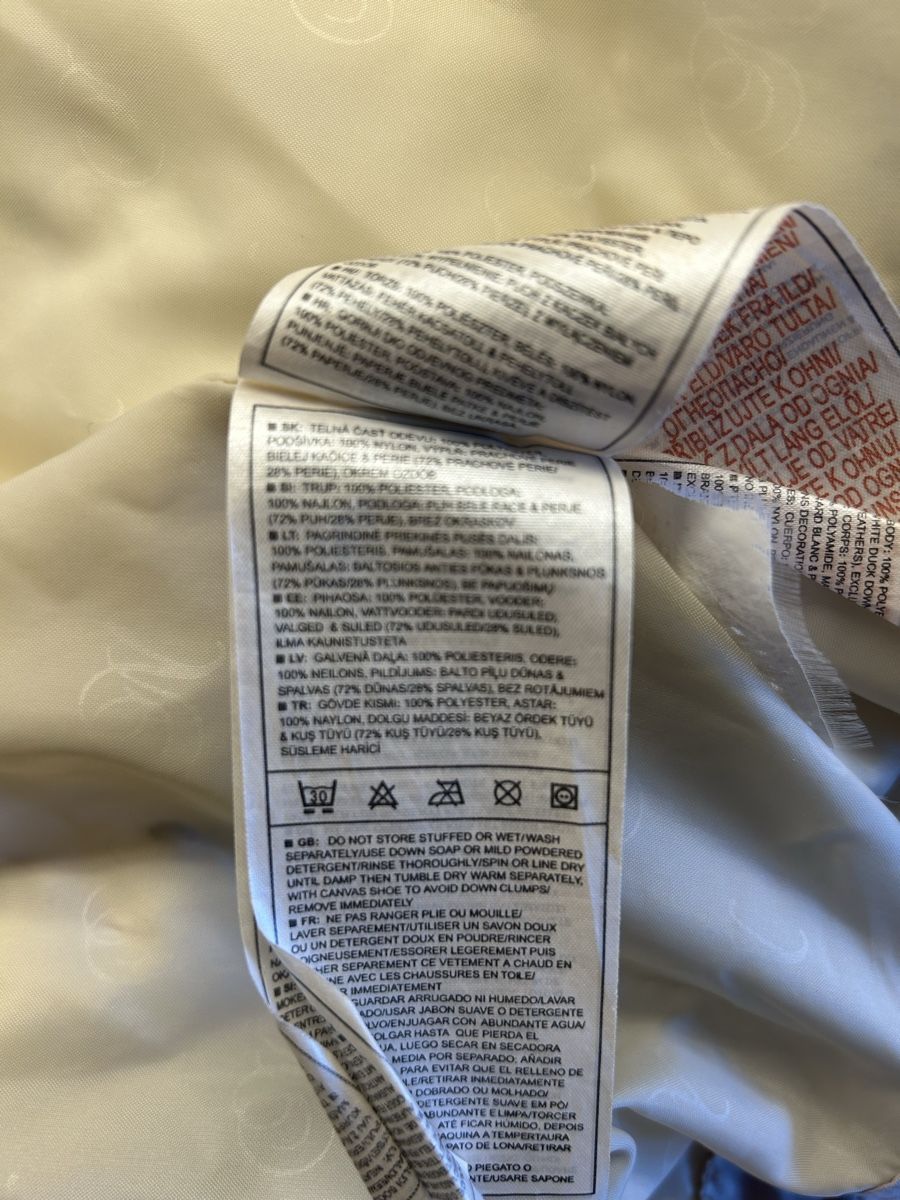 Cappotti: Nike Daunenmantel beige – Usato da Oberrieden venduto da SolarisZH 9