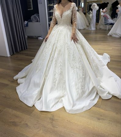 Brautkleid
