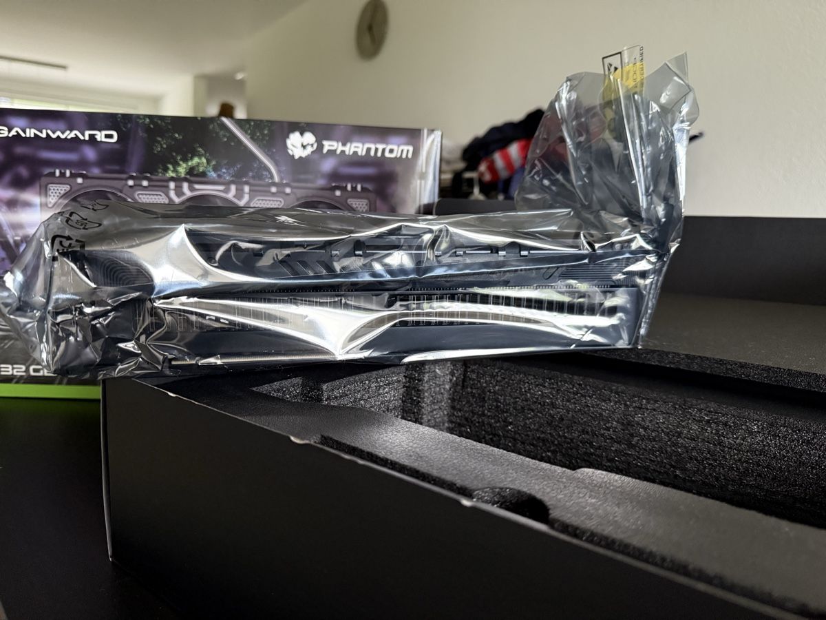 Nvidia Grafikkarten: Nvidia RTX 5090 32GB – Gebraucht aus Hirzel von Neway_44 1