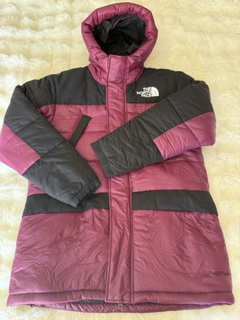 Doudoune The North Face, taille M, bordeaux et noire