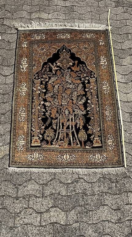 Tappeti: Schöner Orientalischer Seide Teppich – Usato da Tagelswangen venduto da shane2000 1