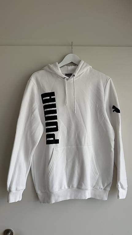 Pulls & Sweat-shirts: NEUER Puma-Pullover Gr.M – Neuf avec emballage d'origine à Wetzikon ZH par biancab1000
