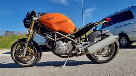 Ducati monster 600