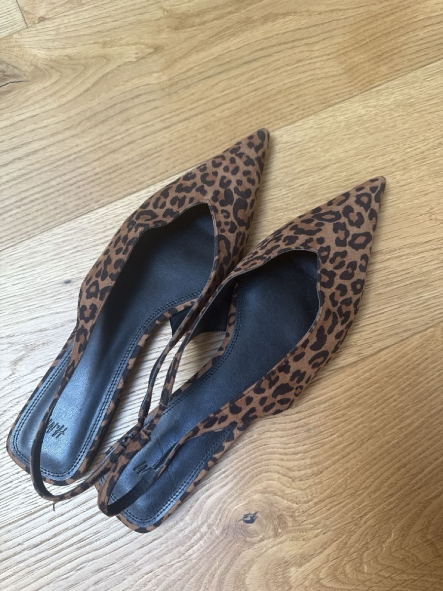 H&M Scarpe da donna: H&M Slingback Shoes Leopard Print Size 40 – Nuovo (secondo la descrizione) da Zürich venduto da bremetobias