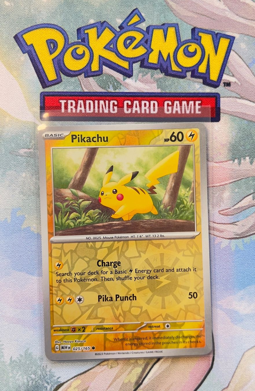 Cartoline: Pikachu Reverse Holo EN (Deck 151) 025/165 – Nuovo (secondo la descrizione) da Sempach venduto da R-G