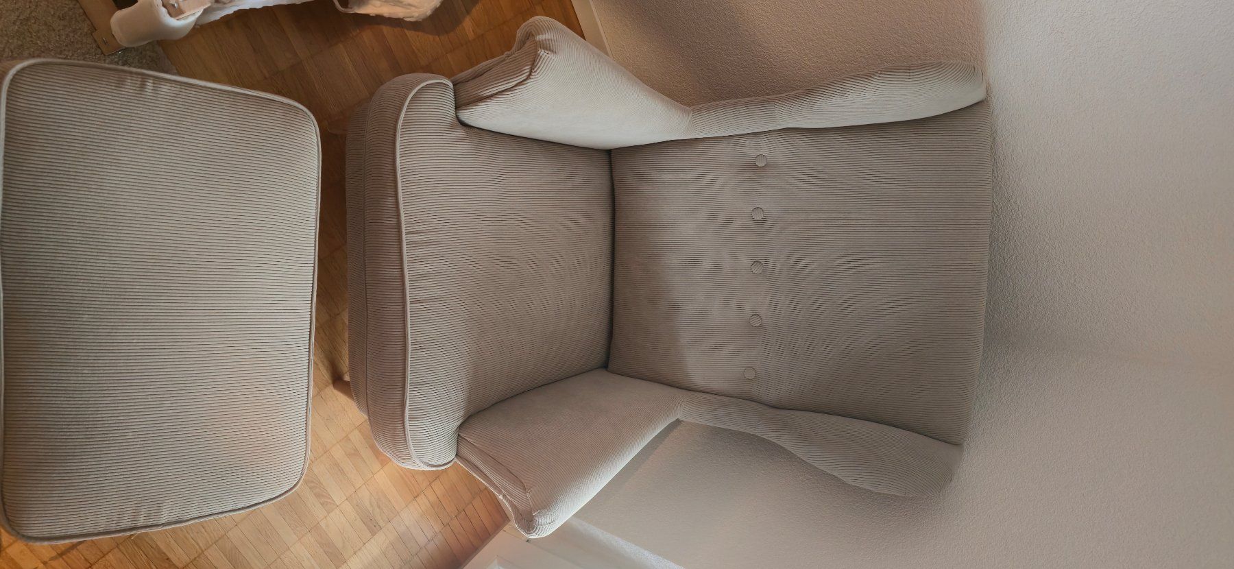 Ikea Sessel: Fauteuil de salon – Gebraucht aus Sierre von GabrielaRoque