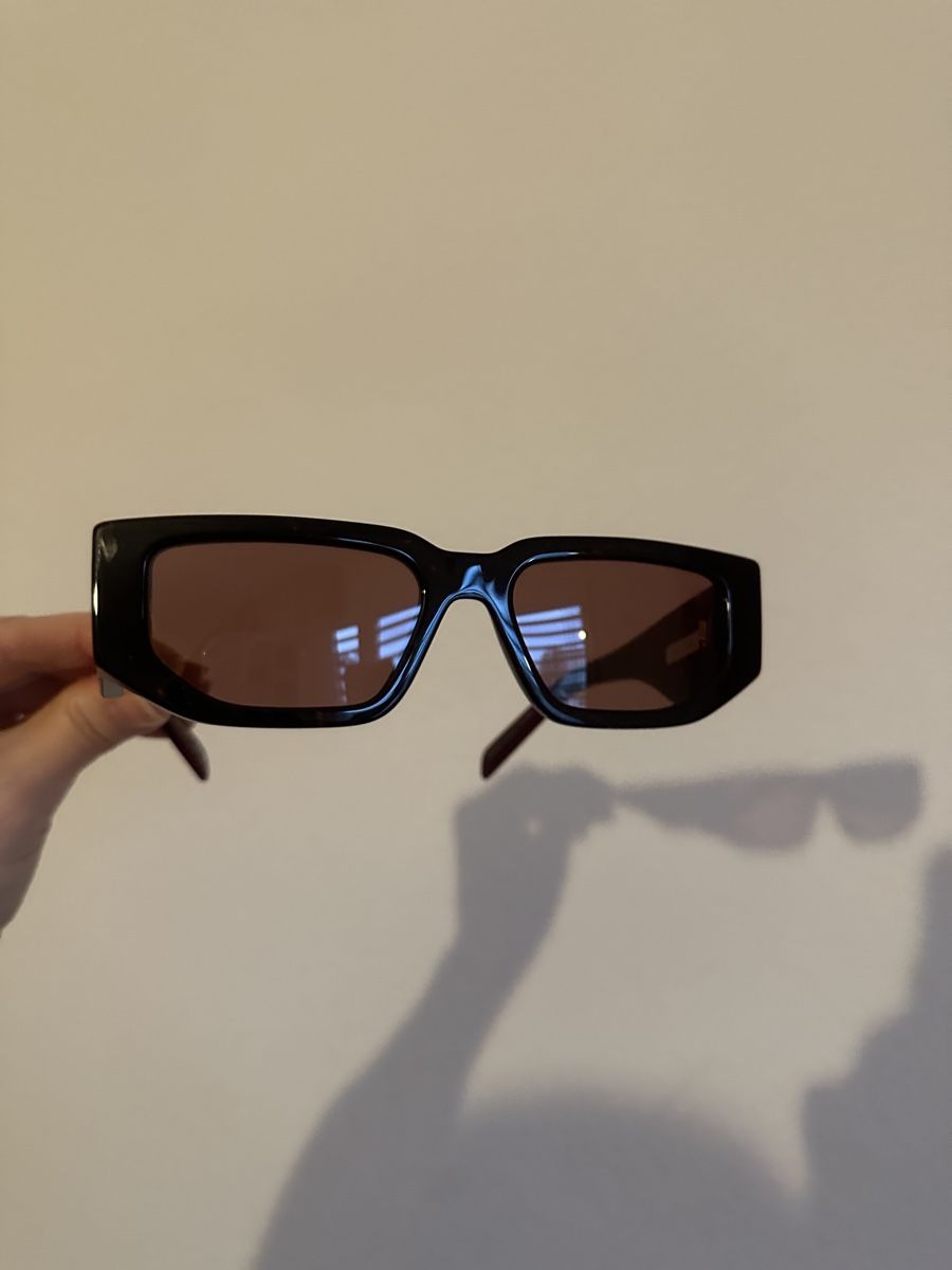 Prada Occhiali & Lenti: Original PRADA Sonnenbrille inkl. Etui – Nuovo (secondo la descrizione) da Zürich venduto da akibelli 1