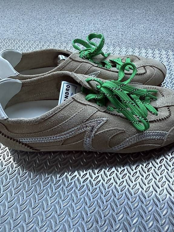 Scarpe da donna: Sandro - Light Wave Suede Trainers - Size: 38 – Nuovo e nell'imballaggio originale da Zürich venduto da fashion_lover 1