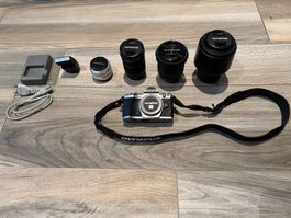 Olympus OM-D E-M5 Mark II