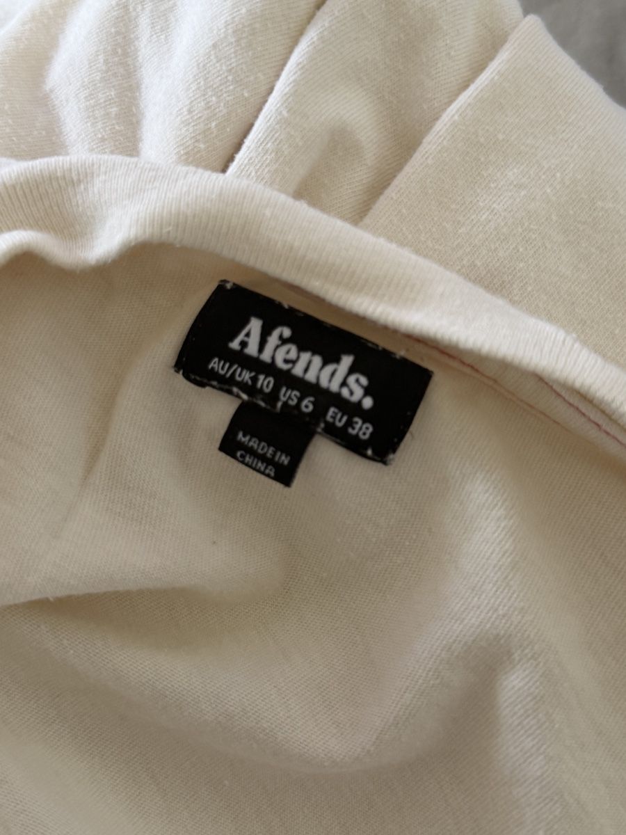 T-shirt: Afends Country T-Shirt – Nuovo (secondo la descrizione) da Niederuzwil venduto da Lisascloset 2