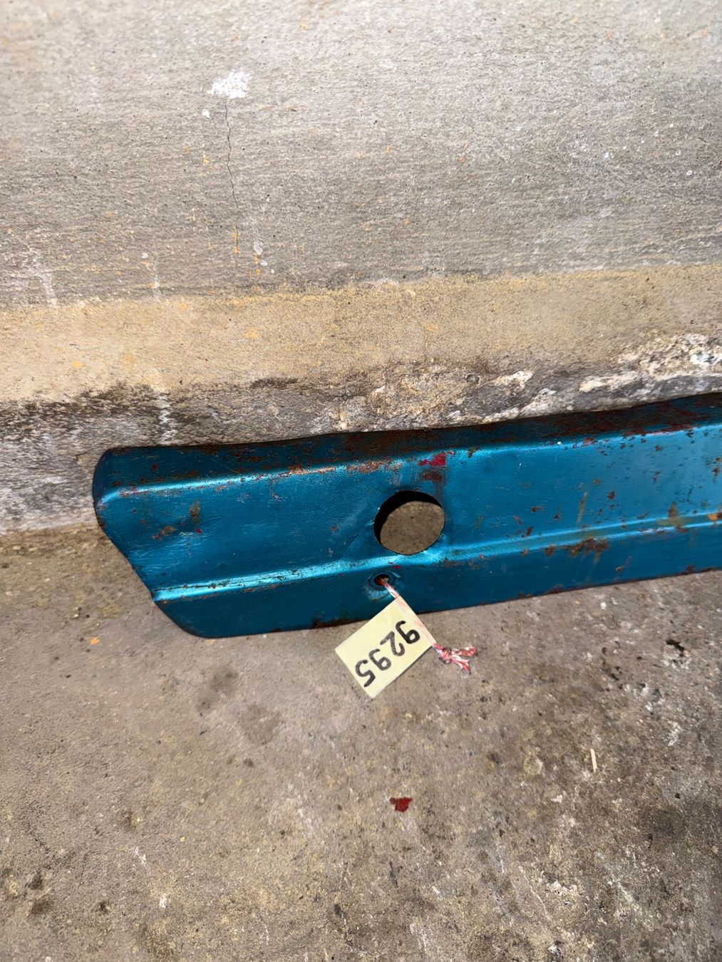 Fantic Mofa-Ersatzteile: Fantic Issimo Mofa Seitenschutz – Gebraucht aus Fahrni b. Thun von berger_tuning34 2