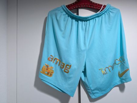 BSC Young Boys Fussball Shorts Aare Edition – Größe XXL