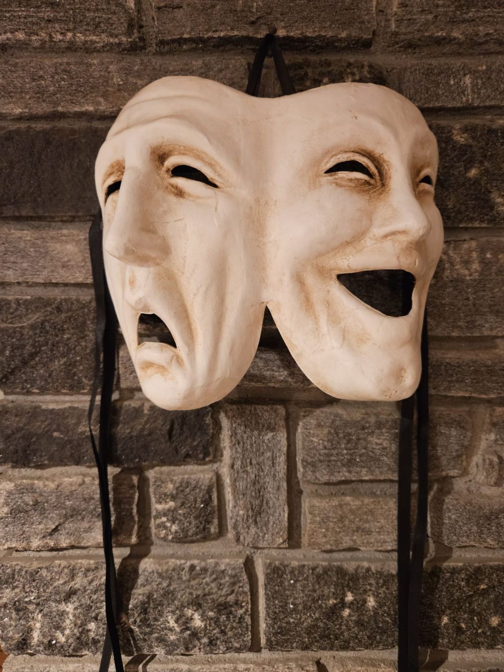 Maschere: Authentische venezianische handgefertigte Maske – Usato da Genestrerio venduto da GIDI02