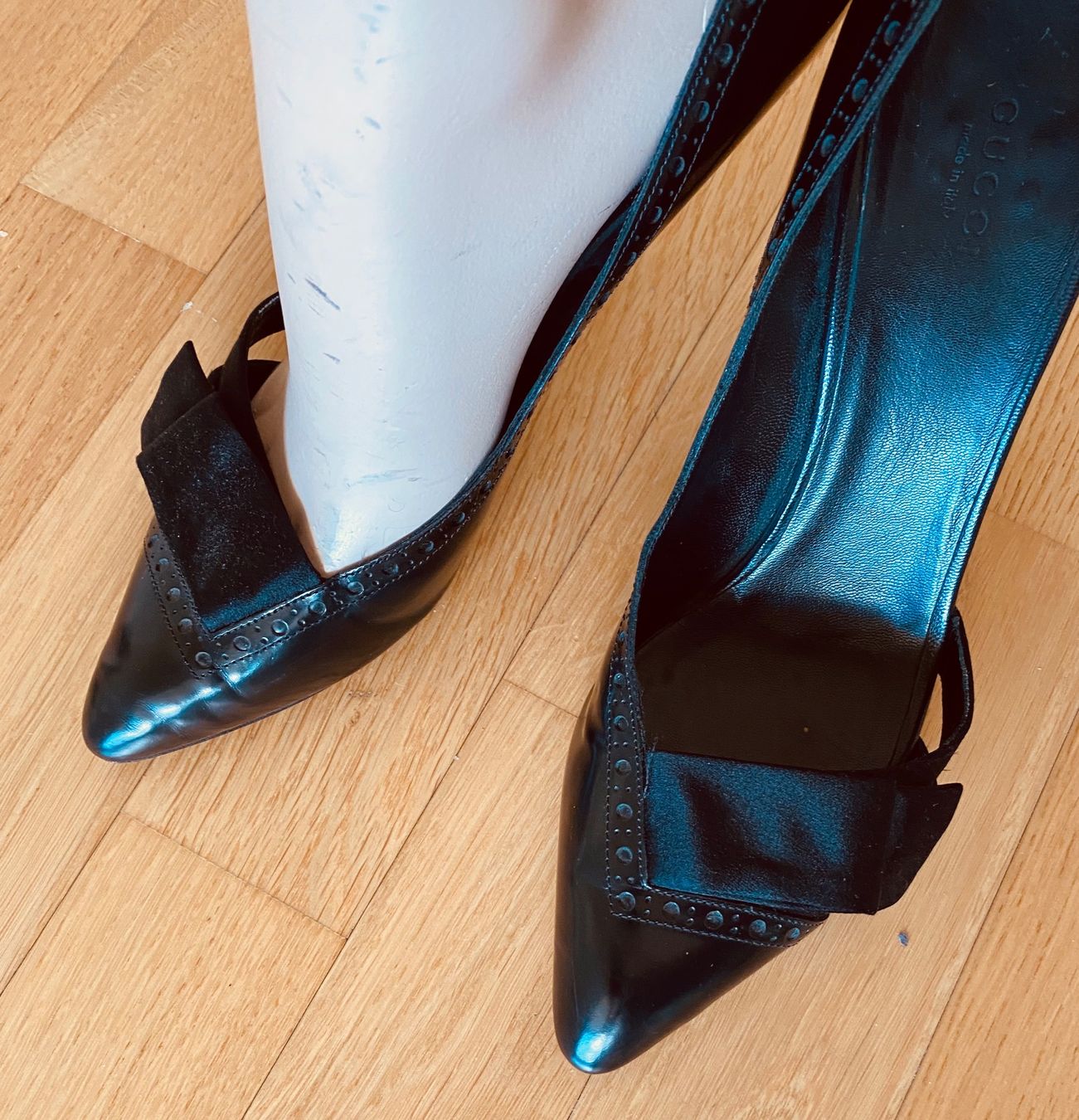 Gucci Scarpe da donna: LIKE NEW GUCCI SHOES – Usato da Walchwil venduto da Finibaci 2