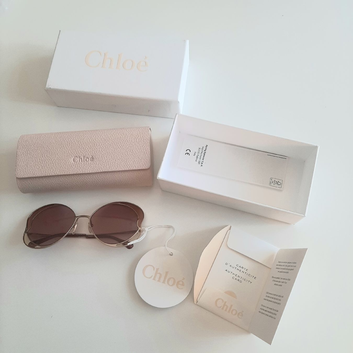 Chloé Occhiali & Lenti: Lunettes de soleil Chloé neuves full set – Nuovo e nell'imballaggio originale da Chêne-Bourg venduto da chsandra34