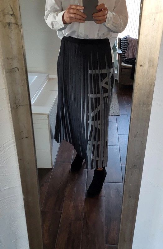 Max Mara Jupes: M - MAX MARA WEEKEND ROCK I – D'occasion à Lopagno par CLep 1