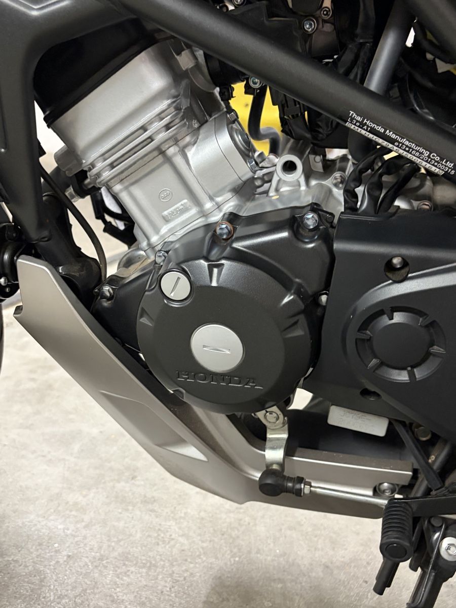 Honda Route: Honda CB125R Kilometerstand 3670 km – D'occasion à Basel par eli_n5yh 8