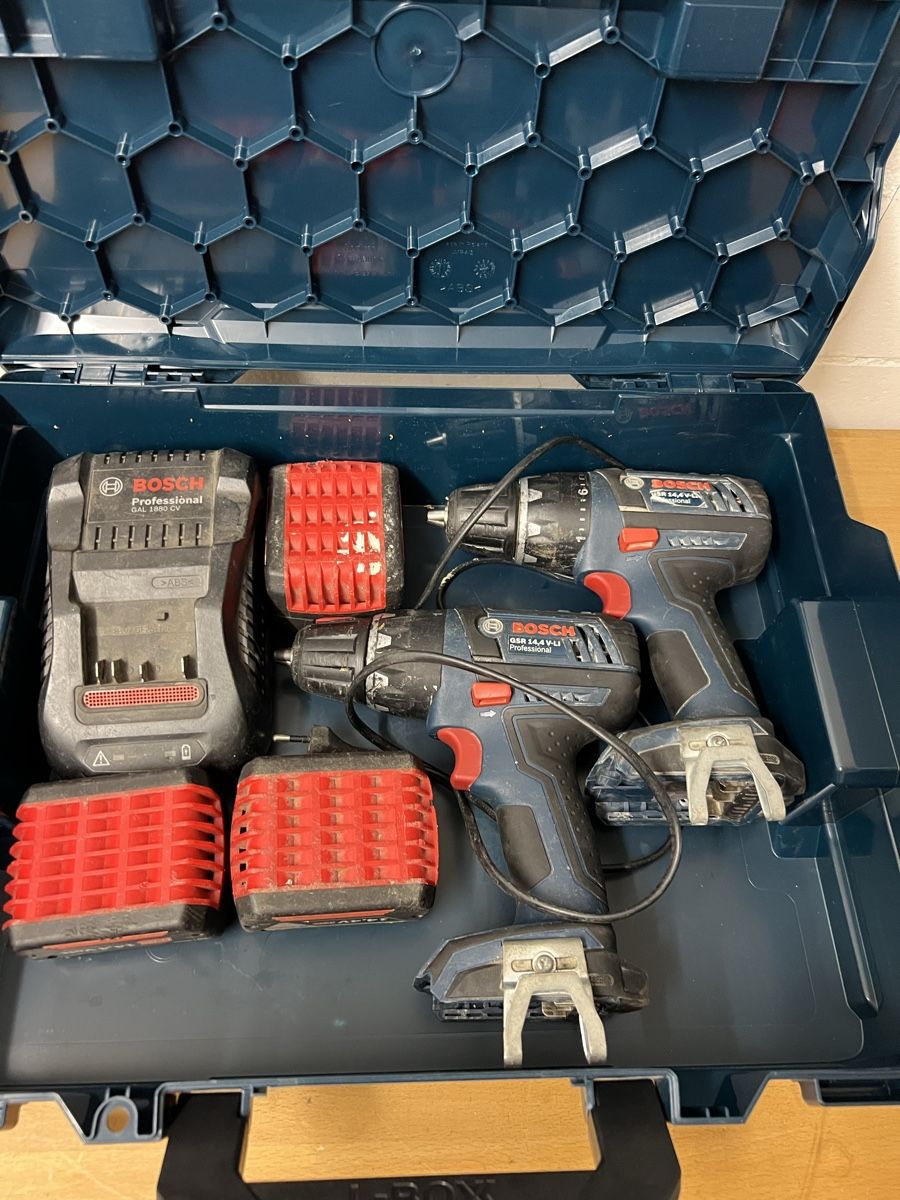 Bosch Trapani: Bosch Akku Bohrmaschine 14.4V – Usato da Holziken venduto da 181281 2
