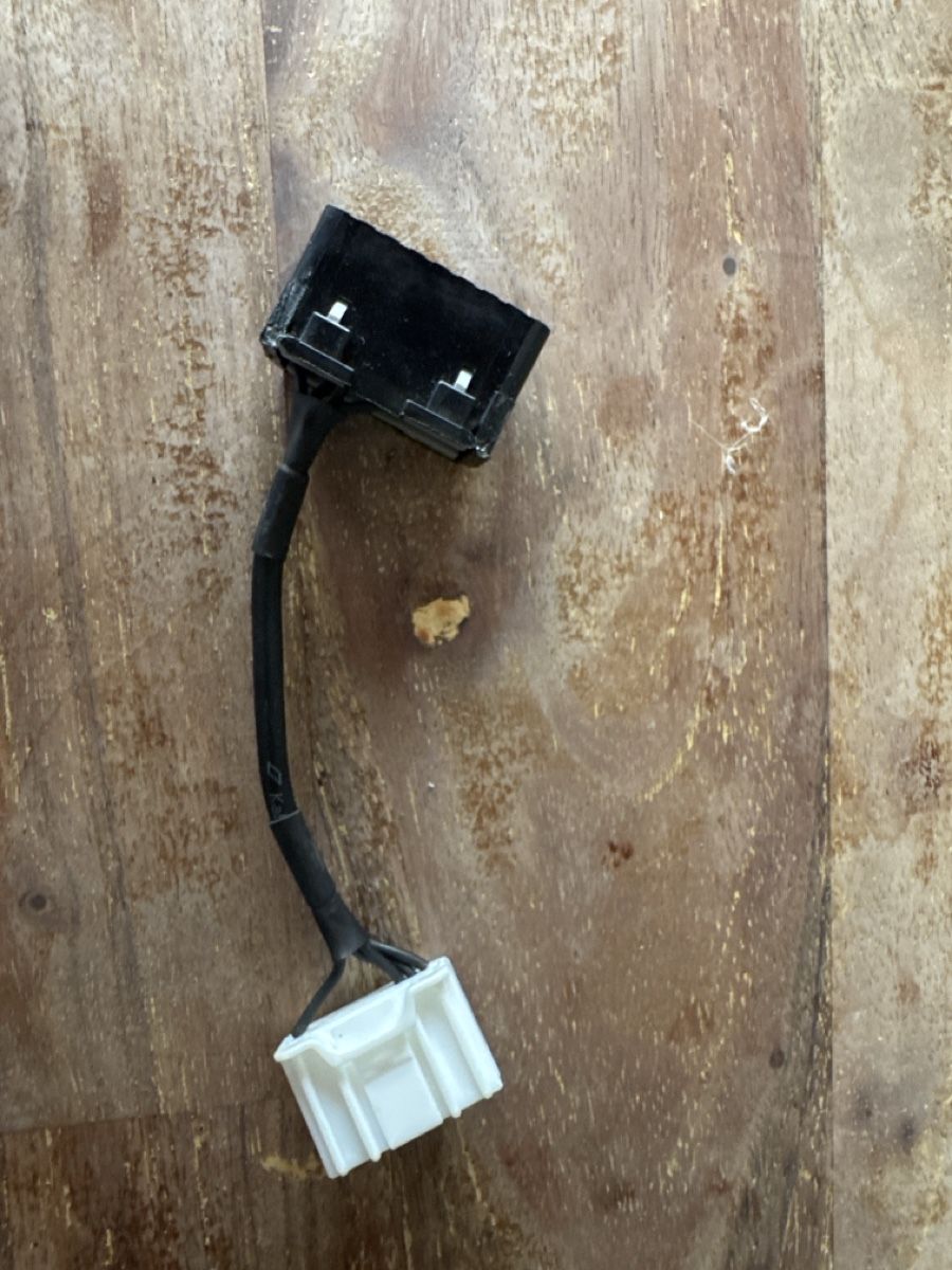 Lecteurs & Adaptateurs: Tesla Model S / Model X ODB-CAN-Bus Adapte – D'occasion à Dorf par Ducatist
