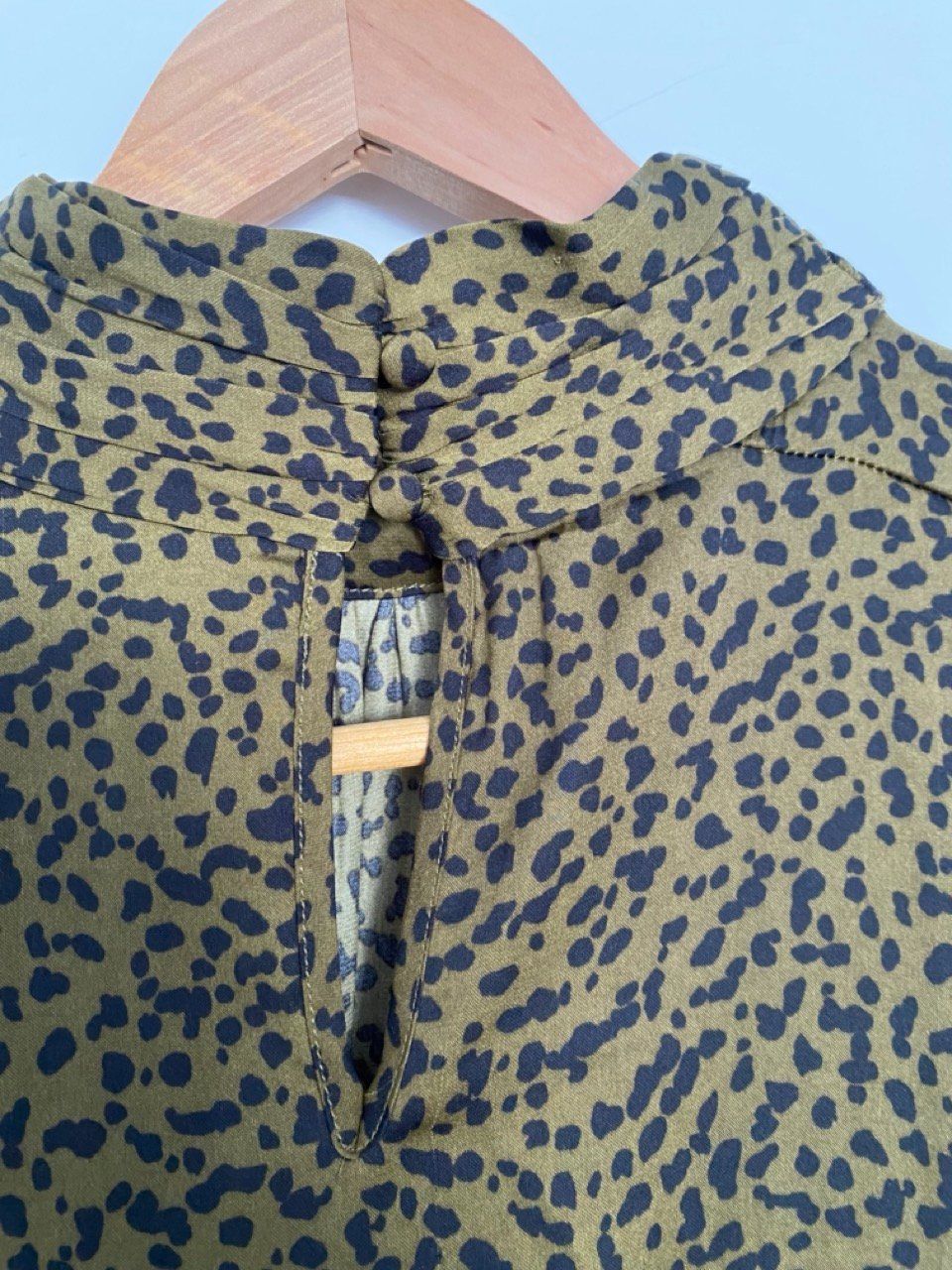 Kleider: Midikleid mit Taillengürtel, M – Neu (gemäss Beschreibung) aus Zumikon von Frauenecke 7