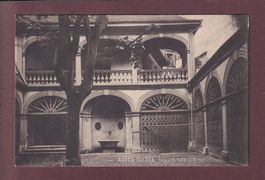 Altes BASEL - Stadthaus - Hof
