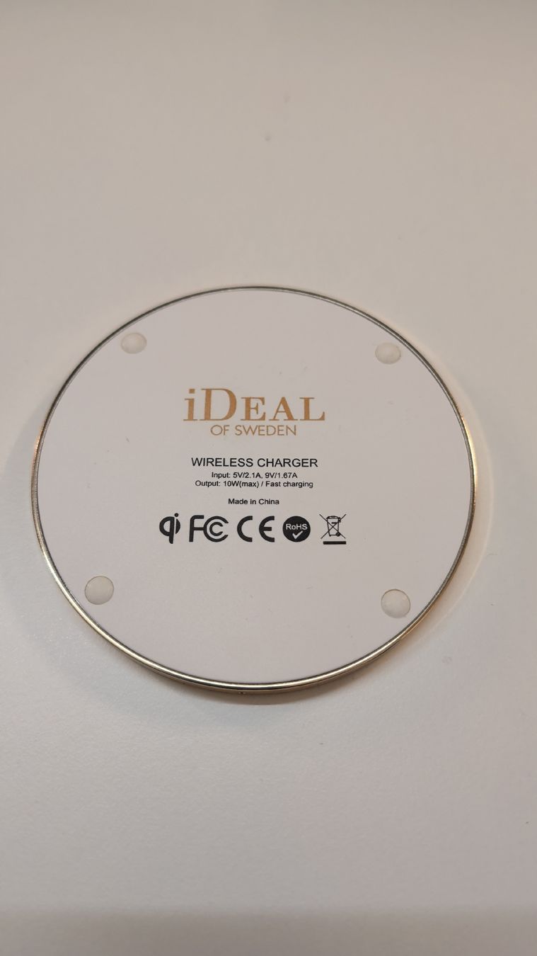 iDeal of Sweden Chargements: iDeal Wireless Charger  – D'occasion à Oberweningen par josh_alenfants 1