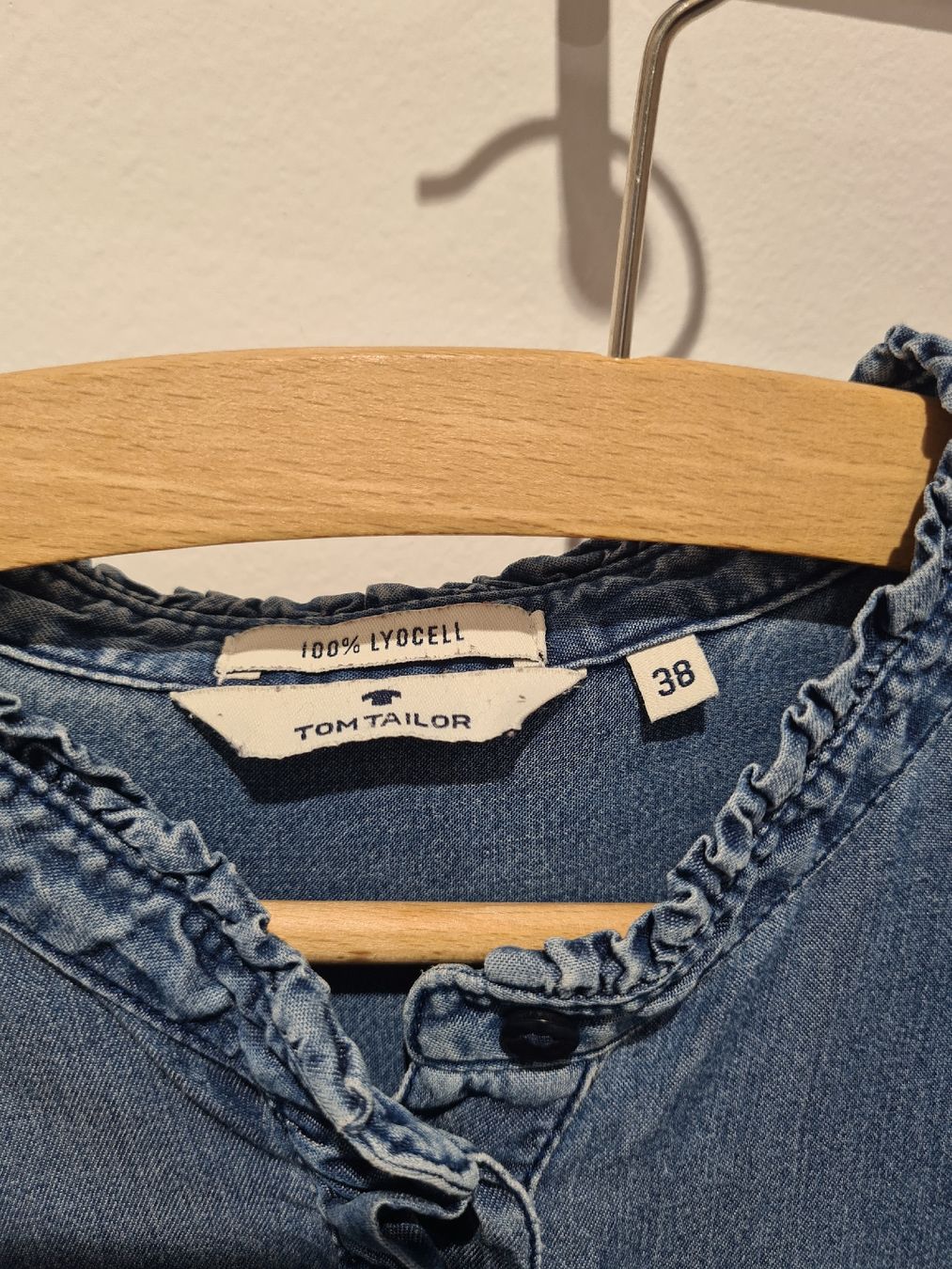 Tom Tailor Camicette: Tom Tailor Jeansbluse Gr. 38, Top Zustand – Usato da Adligenswil venduto da FriedasWelt 1