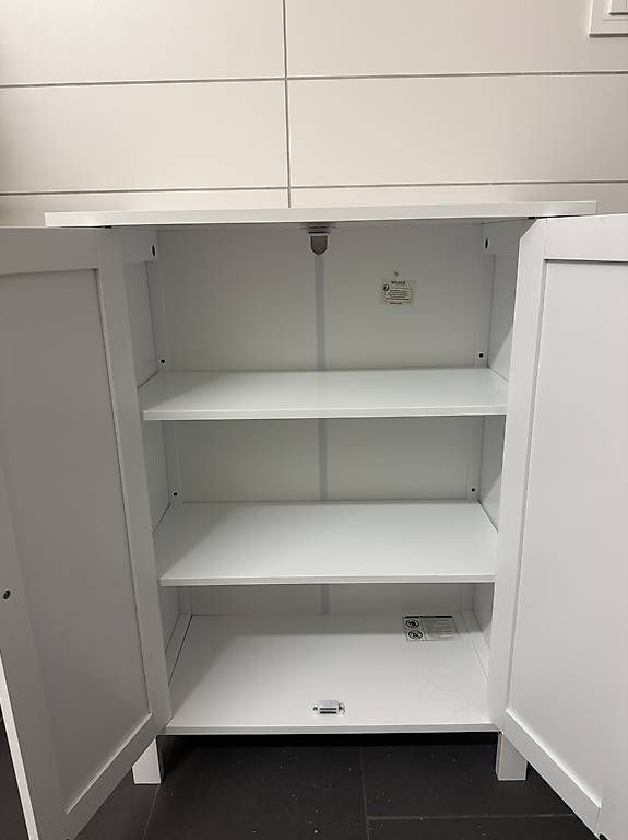 Armadi: Kleiner Schrank weiss – Nuovo e nell'imballaggio originale da Birr venduto da van_8xz2 1