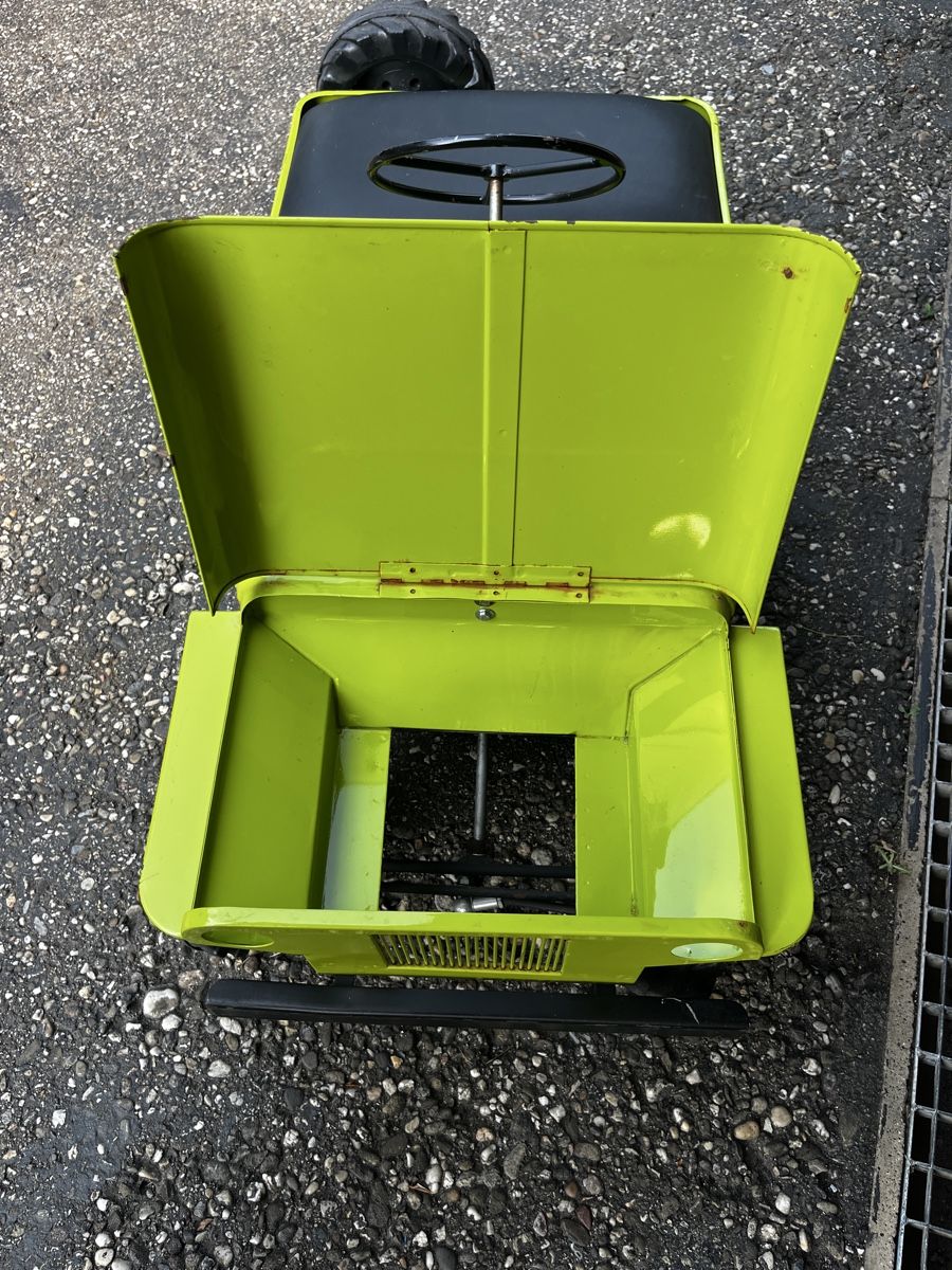 Veicoli per bambini: Kinderauto aus Blech – Usato da Safenwil venduto da Shelby001 2