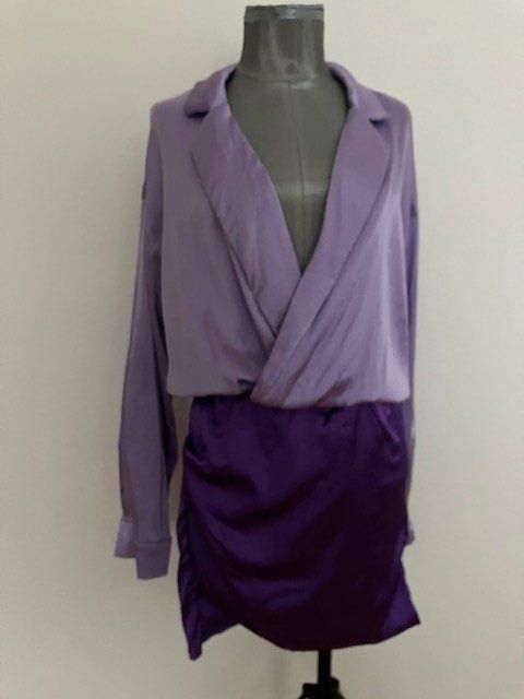 Shein Vestiti: Robe violette satinée croisée, taille 38. – Usato da Marin-Epagnier venduto da rchouchouu