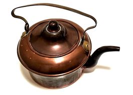 Kupfer Kanne mit Deckel und Griff Messing, schöne Patina