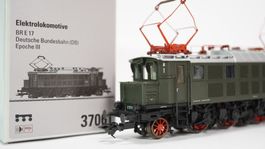 -> shop c1 Märklin 37061 DR BR E 17 111 E-Lok grün
