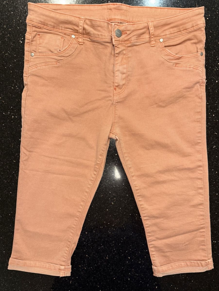 Jeans: Capri Jeans, Grösse 40 – Neuf (Voir description) à Lyss par Sibella56