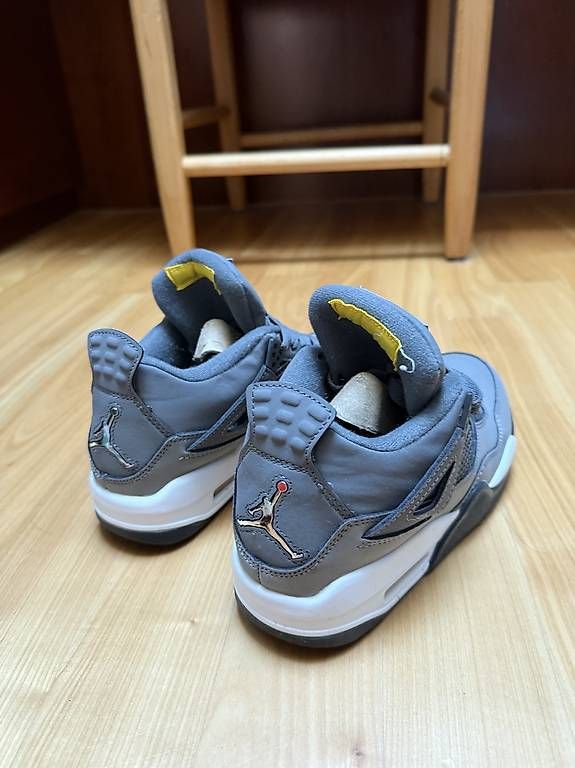 Chaussures hommes: Air Jordan 4  – D'occasion à Winkel par jbuchwalder17 1