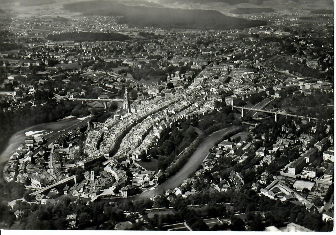 Cartoline postali: Fliegeraufnahme Bern – Usato da Hochdorf venduto da Ziegel-16