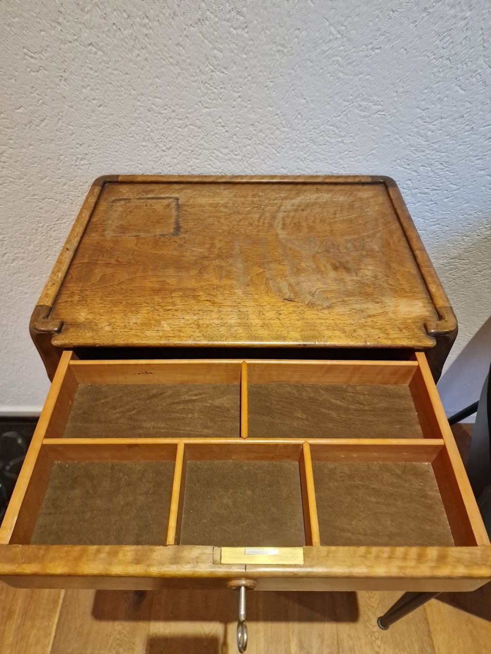 Kommoden: Vintage Möbel – Gebraucht aus Alterswilen von  3
