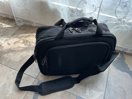 Praktische Reisetasche, Marke travelite, ungebraucht