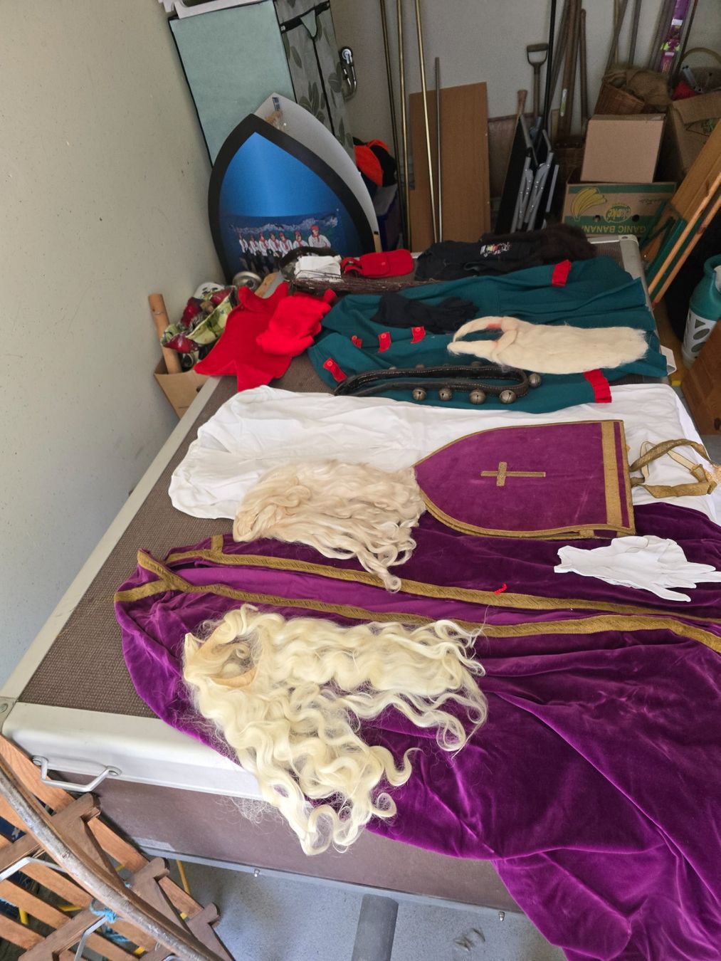 Costumes: SAMICHLAUS mit Zwergli Kostum – D'occasion à Emmenbrücke par bagger58 2