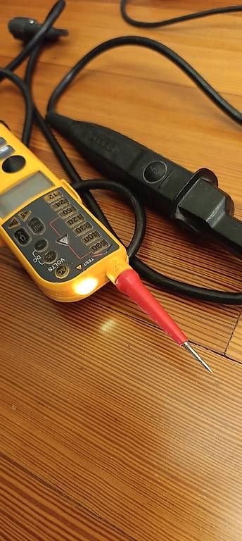 Misurare: Multimetre fluke  – Usato da Montreux venduto da rao_r66l 1