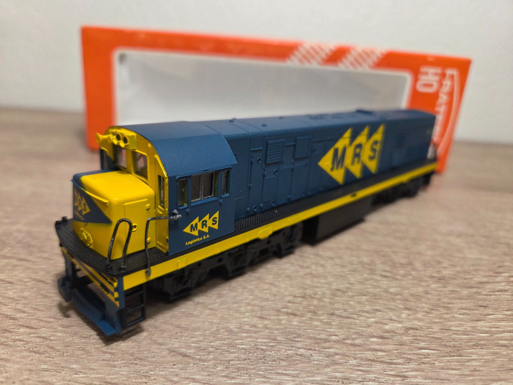 Modellini di ferrovie: Fratesch 3032 Diesellok MRS H0 – Usato da St-Aubin-Sauges venduto da Lo_Go 2