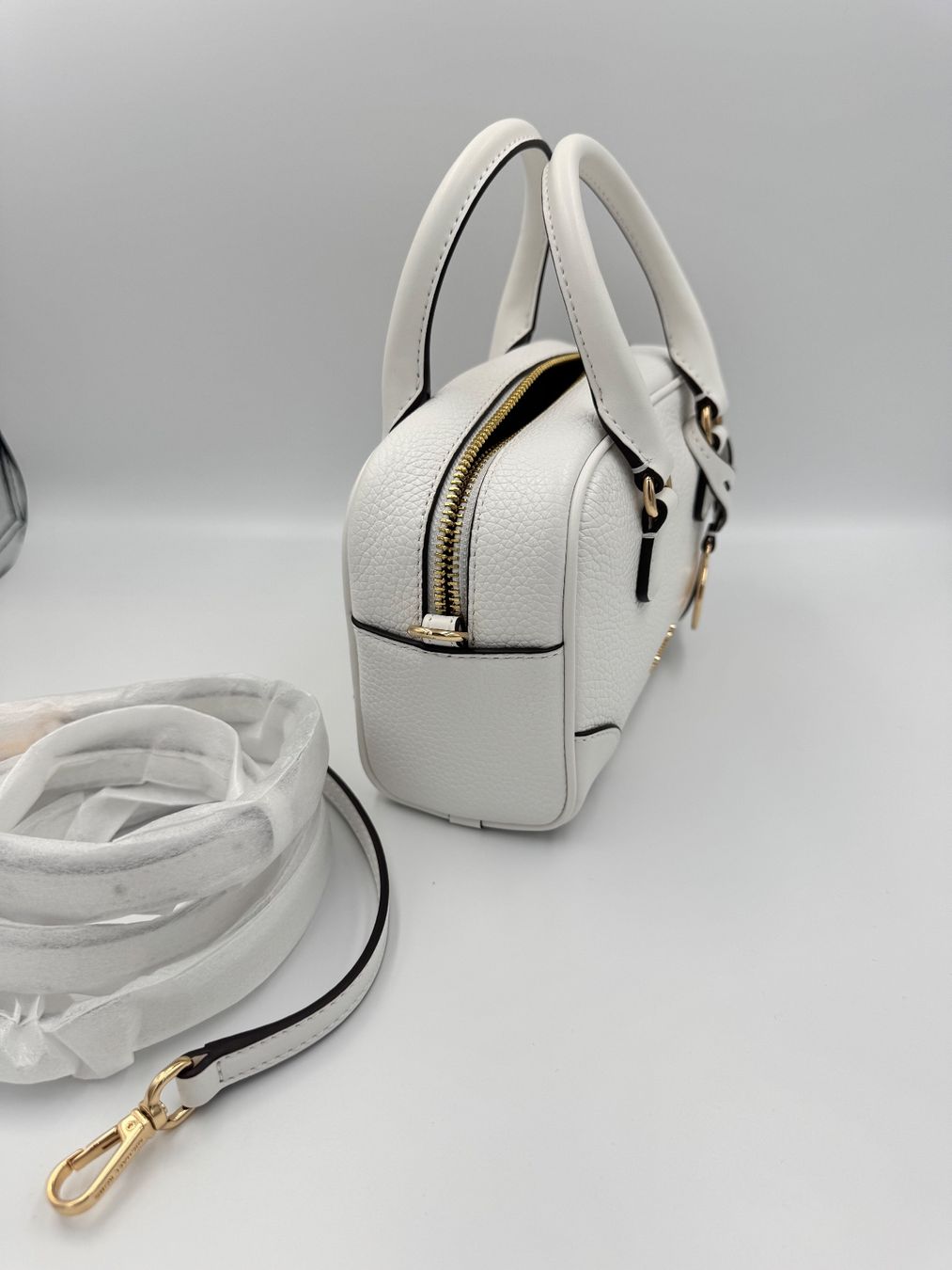 Michael Kors Borse da donna: Michael Kors Tasche blanc optique – Nuovo e nell'imballaggio originale da Wiedlisbach venduto da Sistershop 2