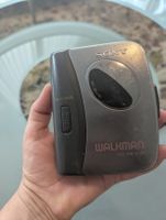 Sony Walkman WM-EX162 Cassette Player For Parts / Repair