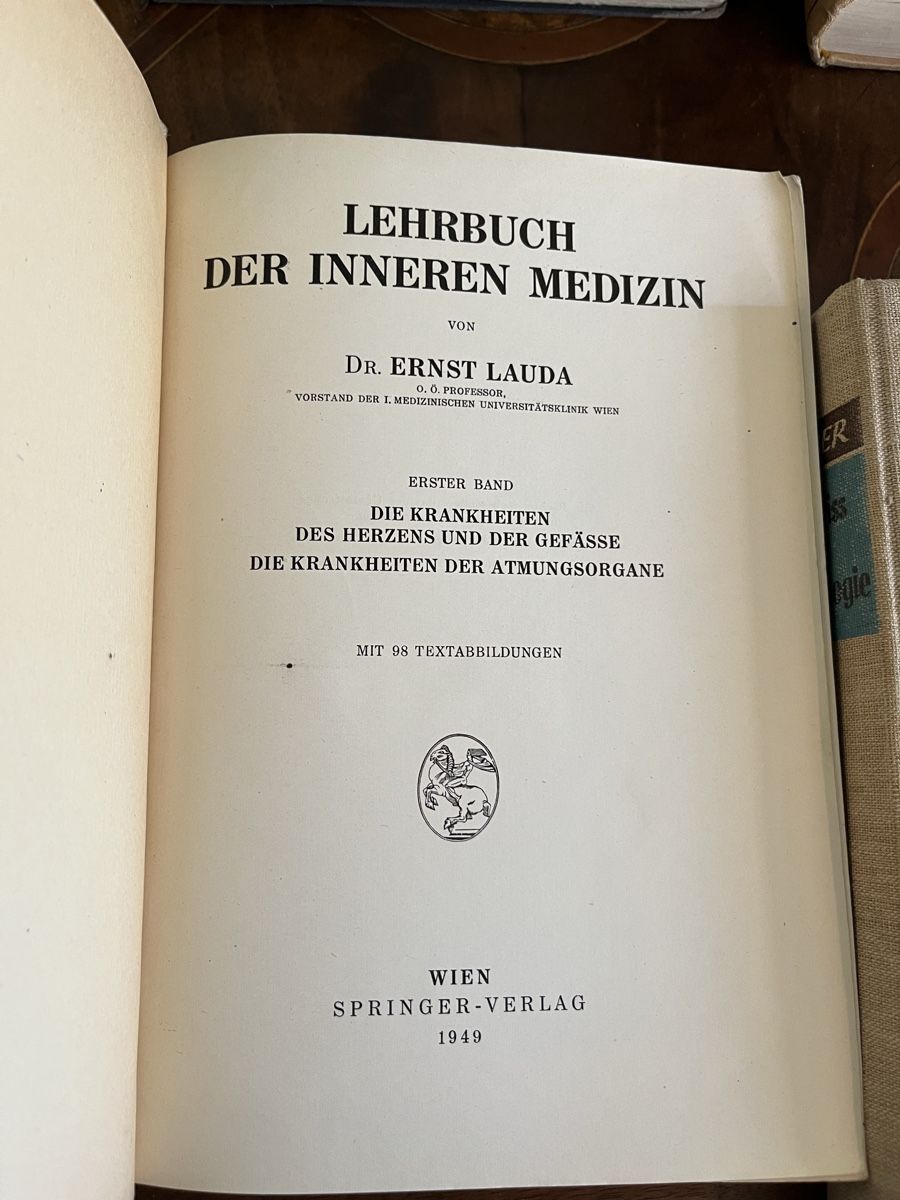 Libri: Medizinische Bücher alt – Usato da Zürich venduto da Gurly 5