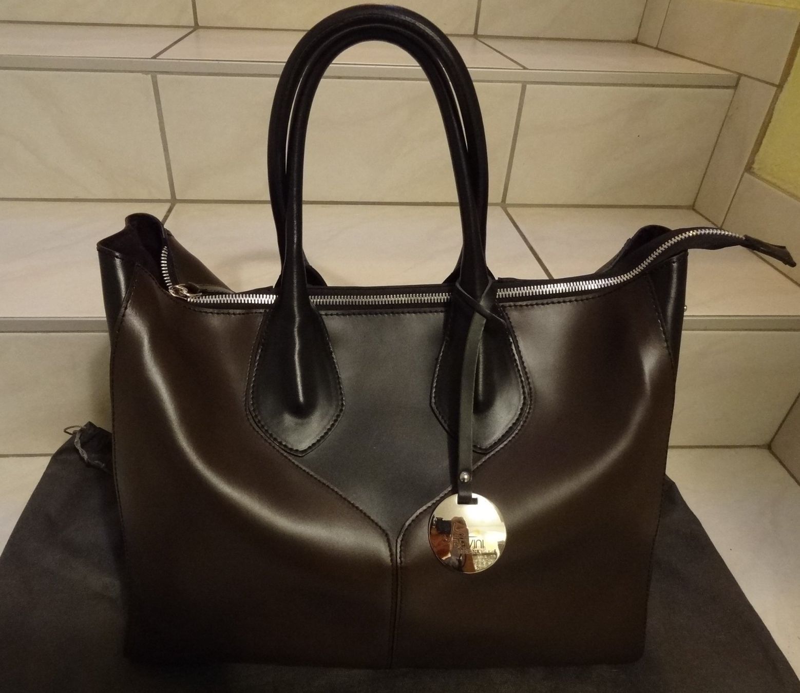 Borse da donna: BEVINI  MODENA TASCHE LEDER NEU – Nuovo (secondo la descrizione) da Läufelfingen venduto da Kamari 1